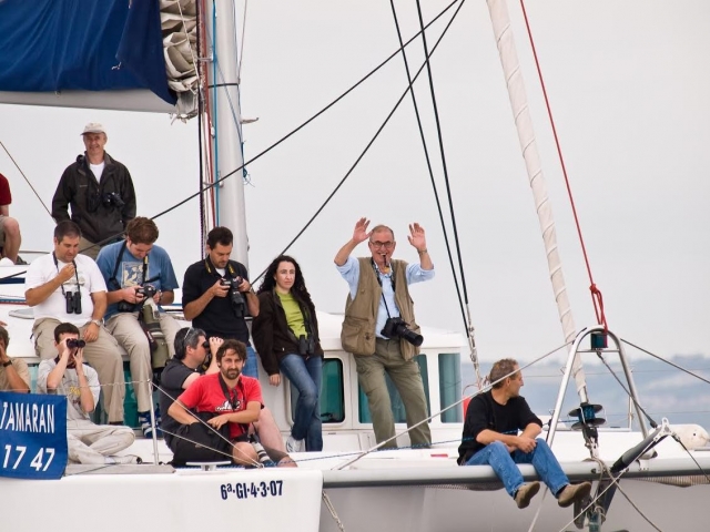  Taking photos from the boat 